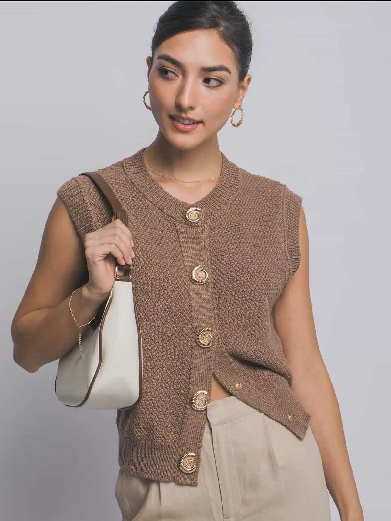 Round-Neck Knit Vest W/Shell Buttons